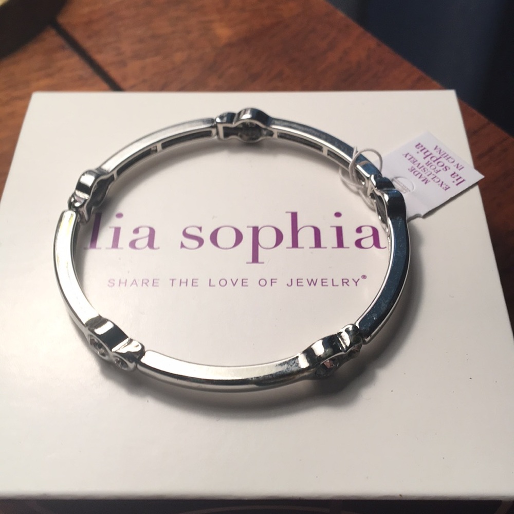 Lia Sophia Cloud Nine, Stretch Bracelet